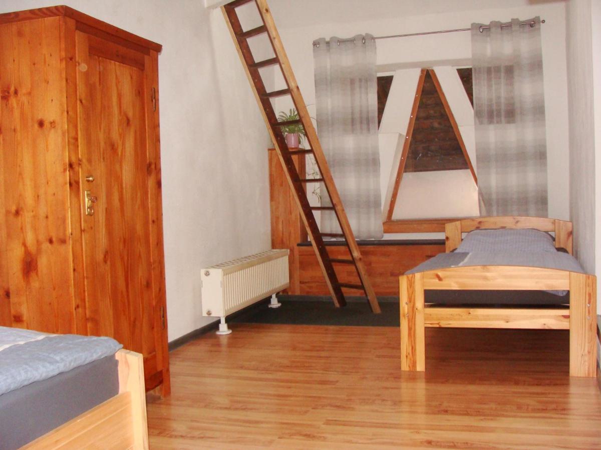 Cottage Huehnerstall ツュルピッヒ エクステリア 写真